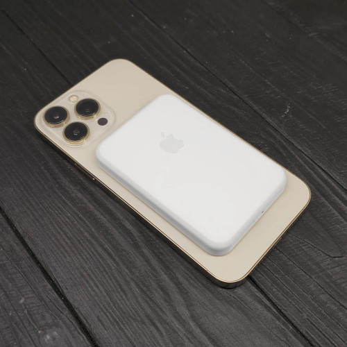 Повербанк Apple Magnetic Battery Pack (Original China) (5000 mAh) (White)