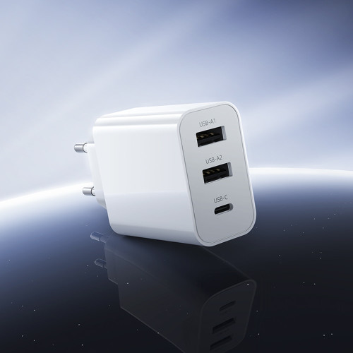 Сетевое зарядное устройство Borofone BA105A 2xUSB-A+USB-C (15W · 3A) (White)